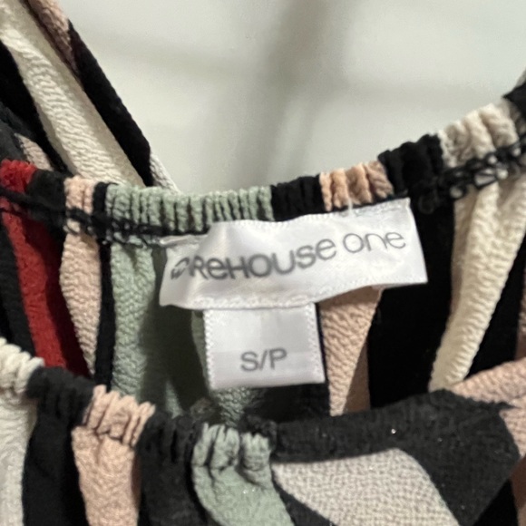 Long flowy vertical striped dress - Picture 1 of 5